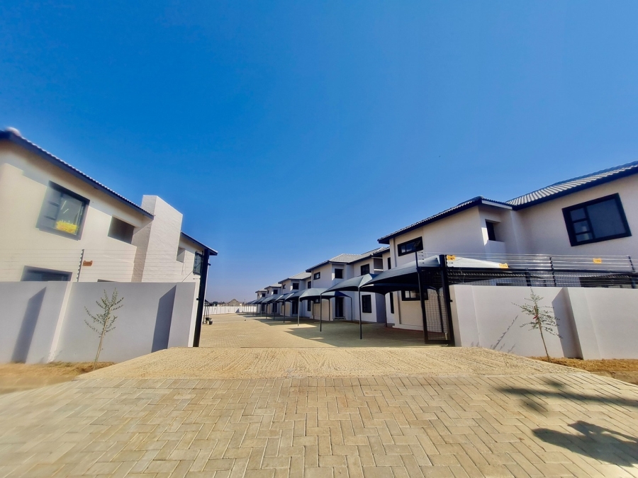 2 Bedroom Property for Sale in Grimbeeck Park North West